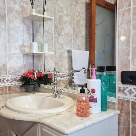 Cozy Izan Drago In Icod De Vinos *